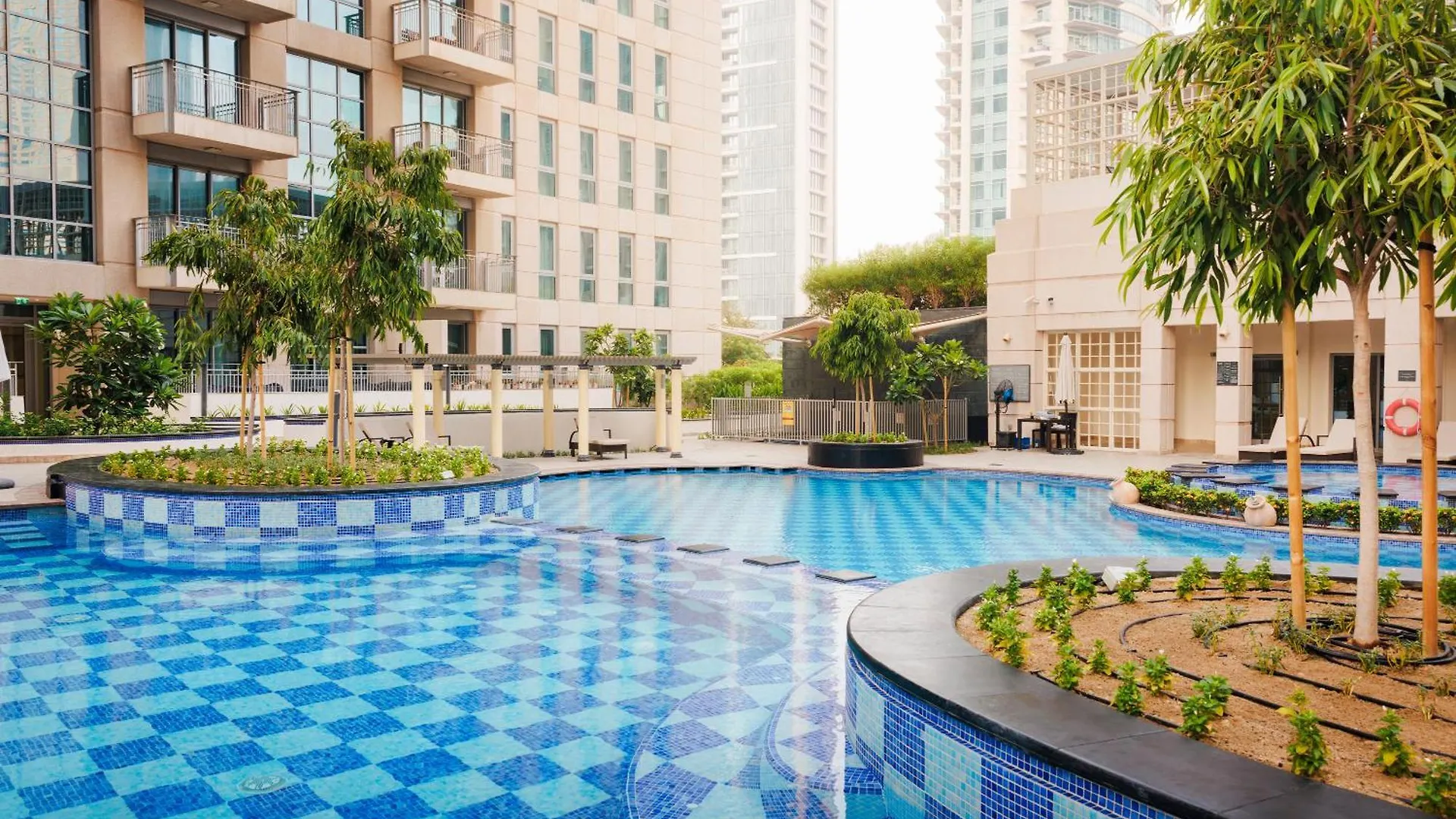Apartment Sophisticated Studio In The Heart Of Dubai, Walk From Burj