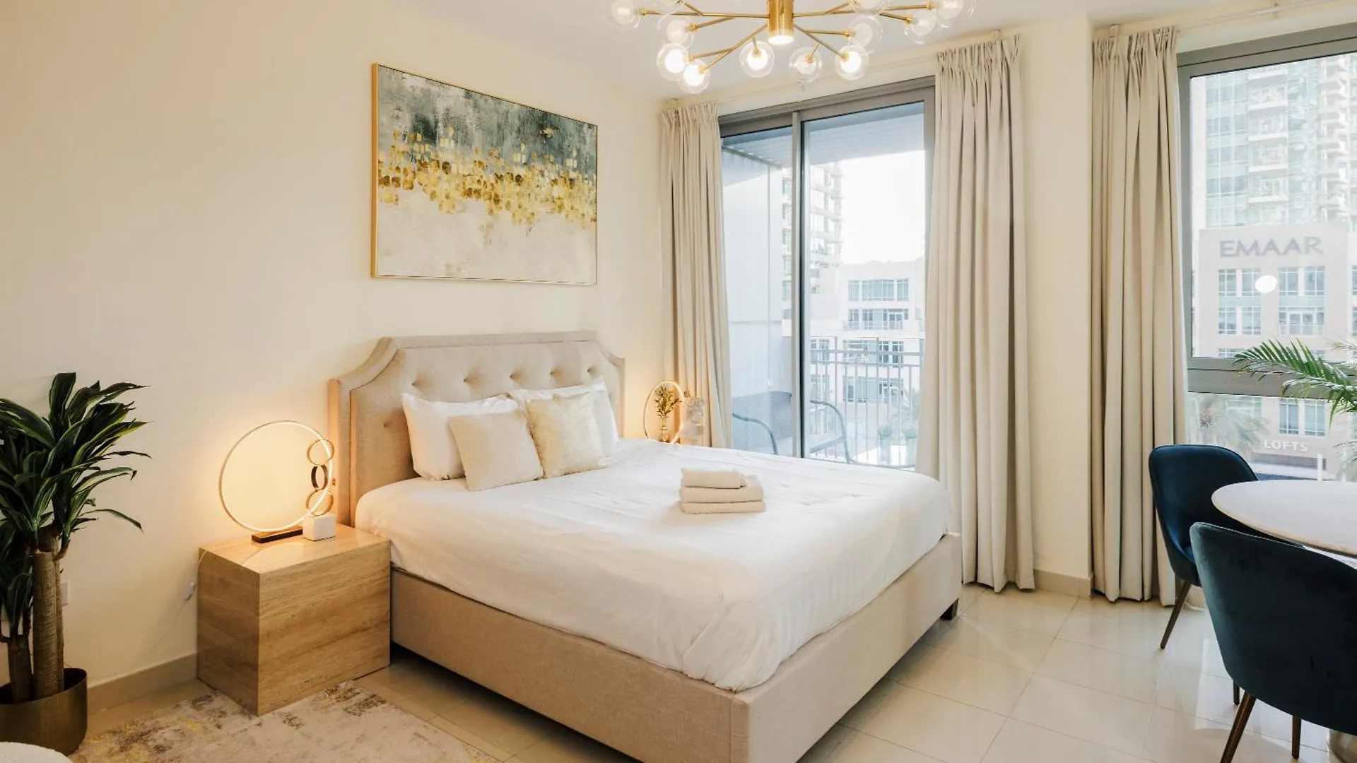 Sophisticated Studio In The Heart Of Dubai, Walk From Burj 0*, Dubai