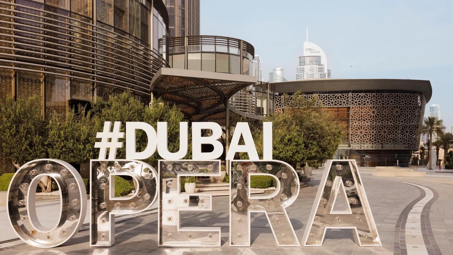 Sophisticated Studio In The Heart Of Dubai, Walk From Burj United Arab Emirates